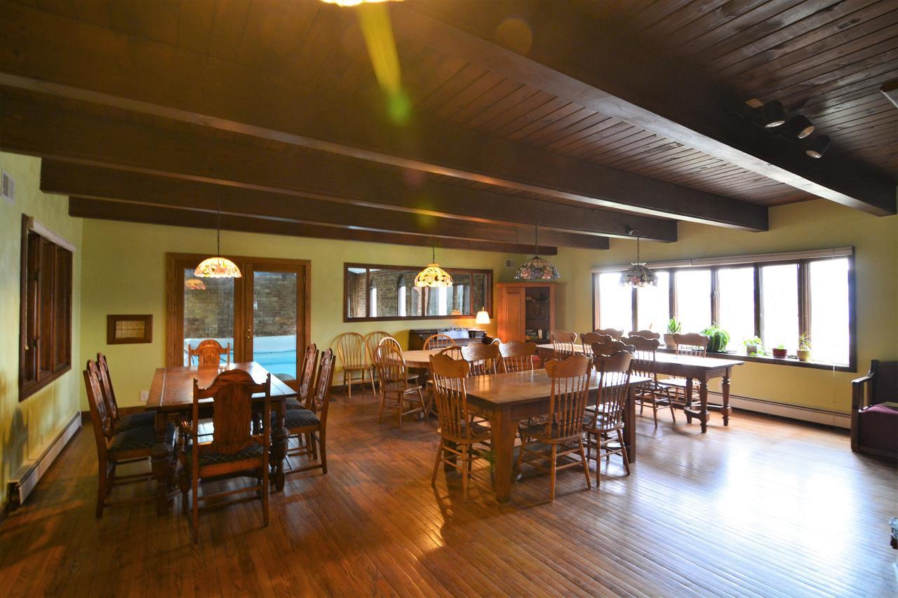 Hop & Vine Inn Fennville Ngoại thất bức ảnh